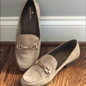 Bandolino loafers